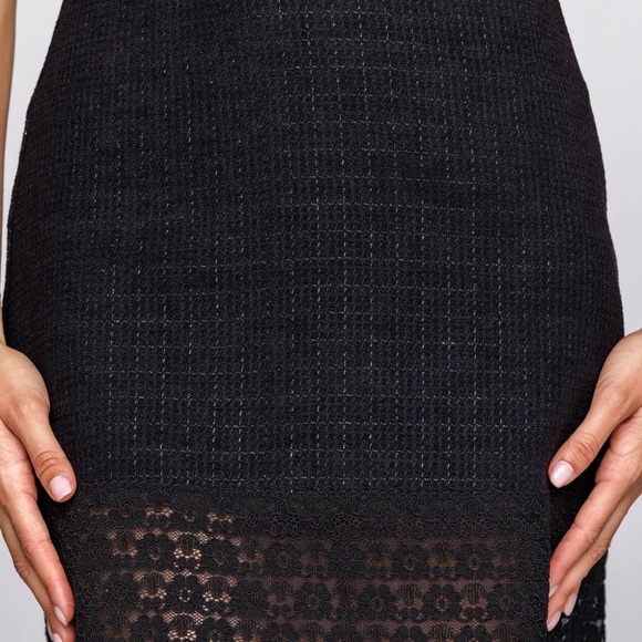 Elegant Black Tweed Dress with Lace hem - Picture 5 of 5